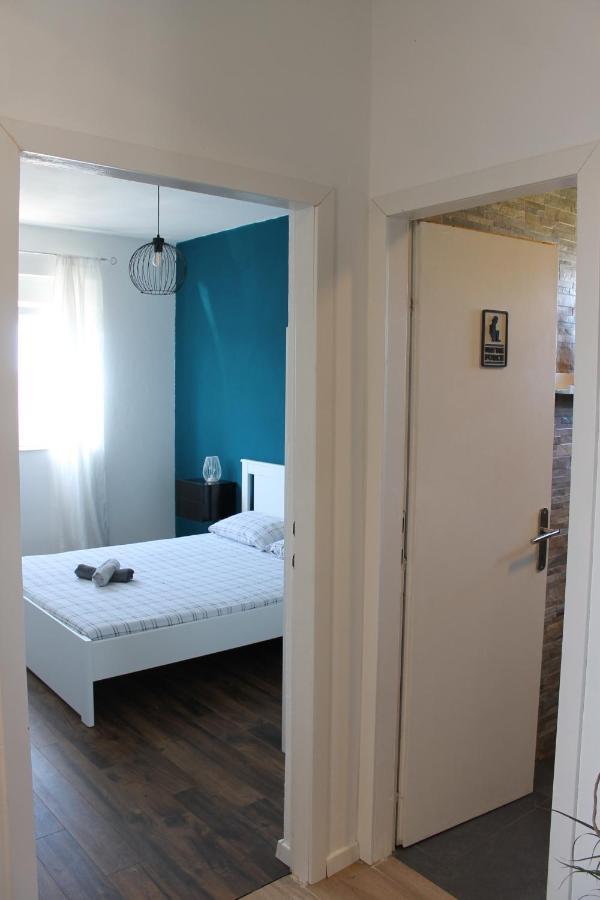 Cozy Corners Apartment Nin Exterior photo